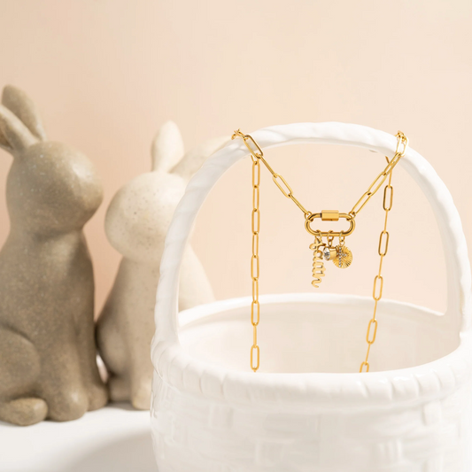 Vera Charm Necklace